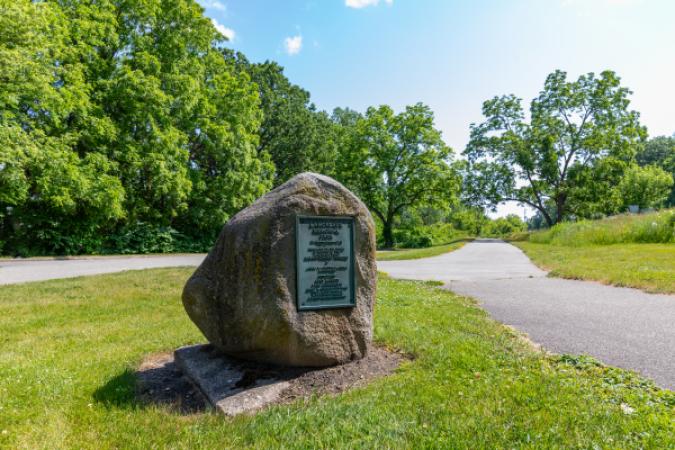 Lamoreaux Memorial Park