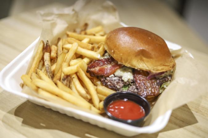 Carvers Grand Rapids' Finest Meats