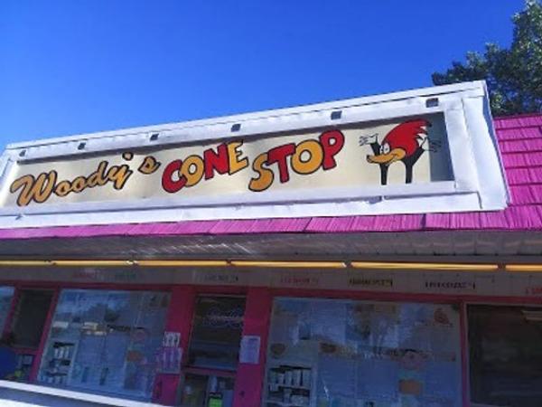 Woody's Cone Stop