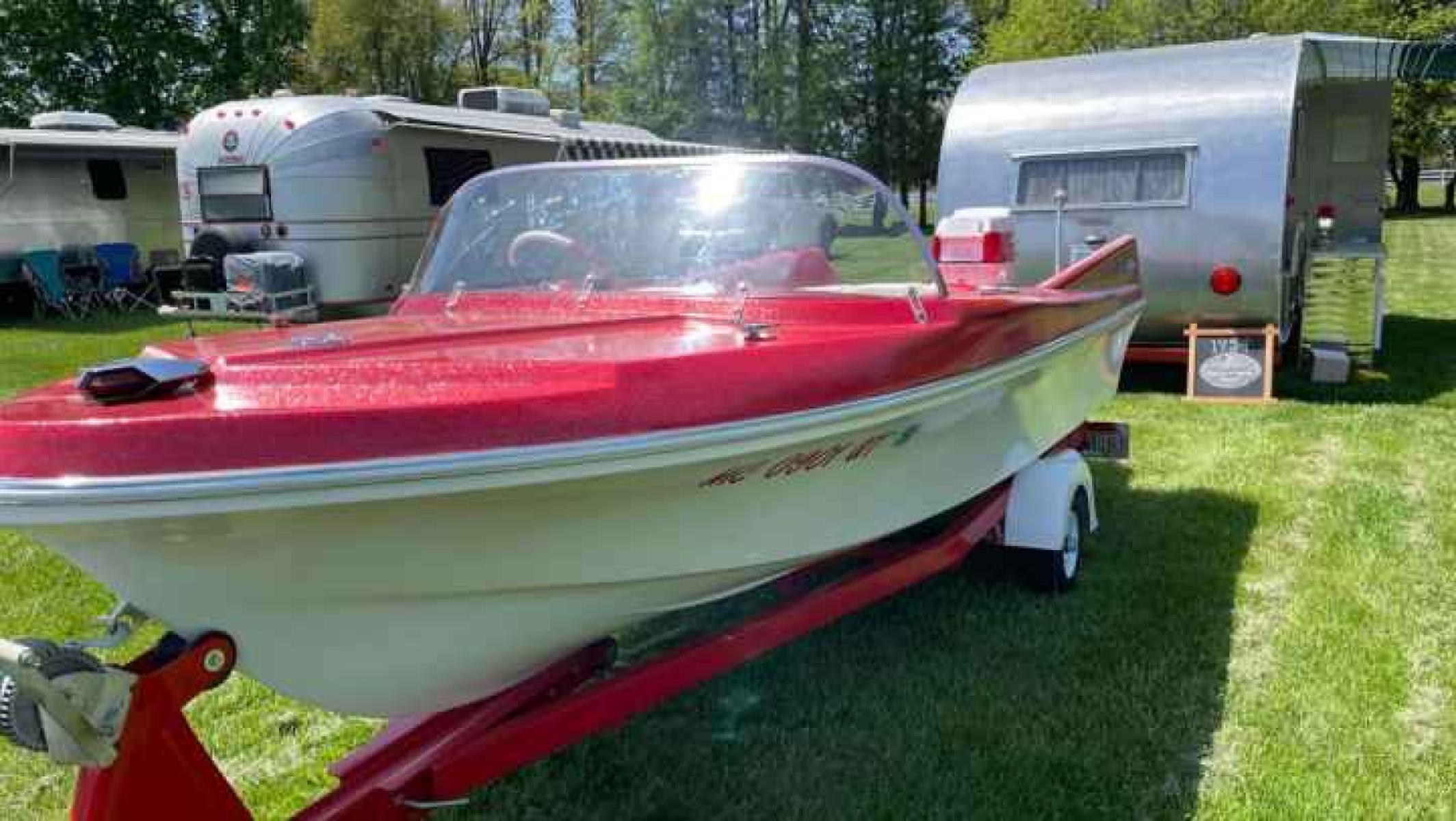 Vintage Boat and Travel Trailer Rally