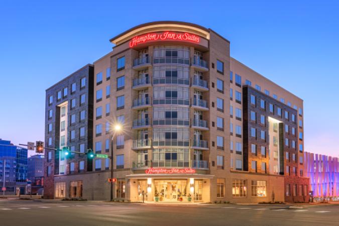 Hampton Inn & Suites