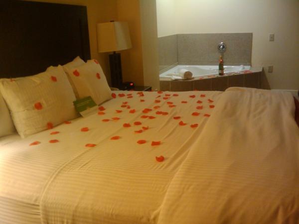 La Quinta Inn & Suites