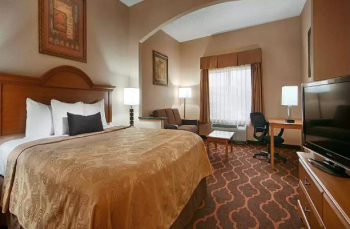Quality Inn & Suites