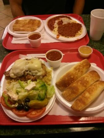 Rafael's Pizzeria & Italian Restaurant