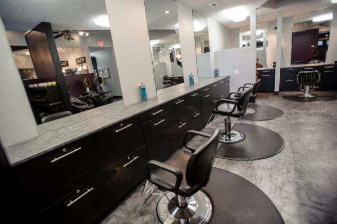Salon Allure