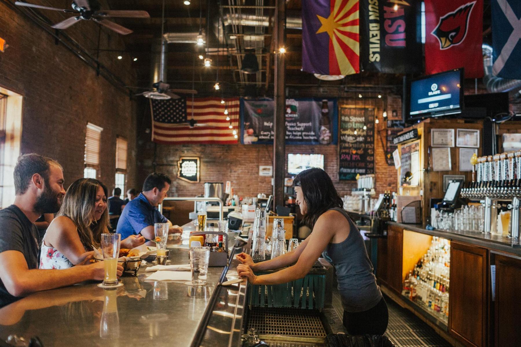 Bars and Pubs in Huntsville, Alabama