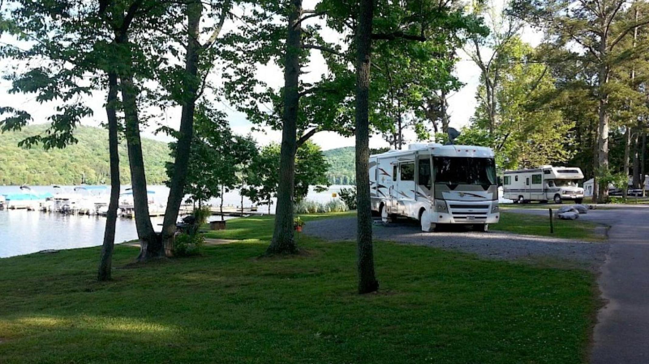 Campgrounds and RV Parks in Huntsville, Alabama