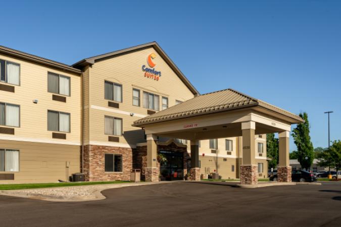 Comfort Suites