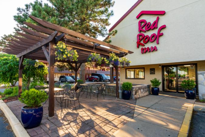 Red Roof Inn